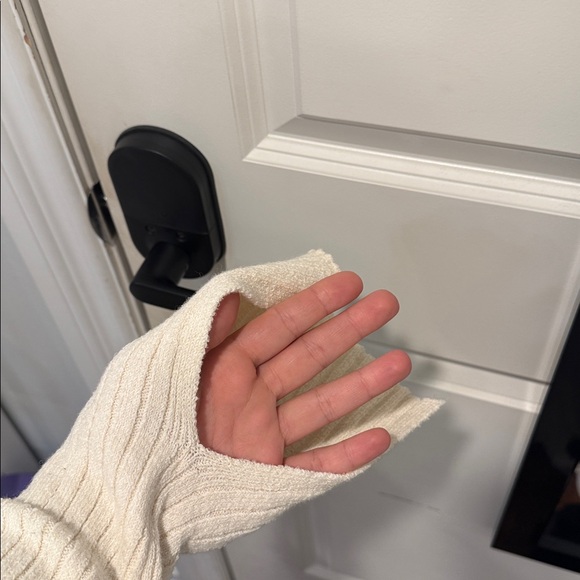 Zara Cream Ribbed Cropped Sweater - Picture 5 of 7